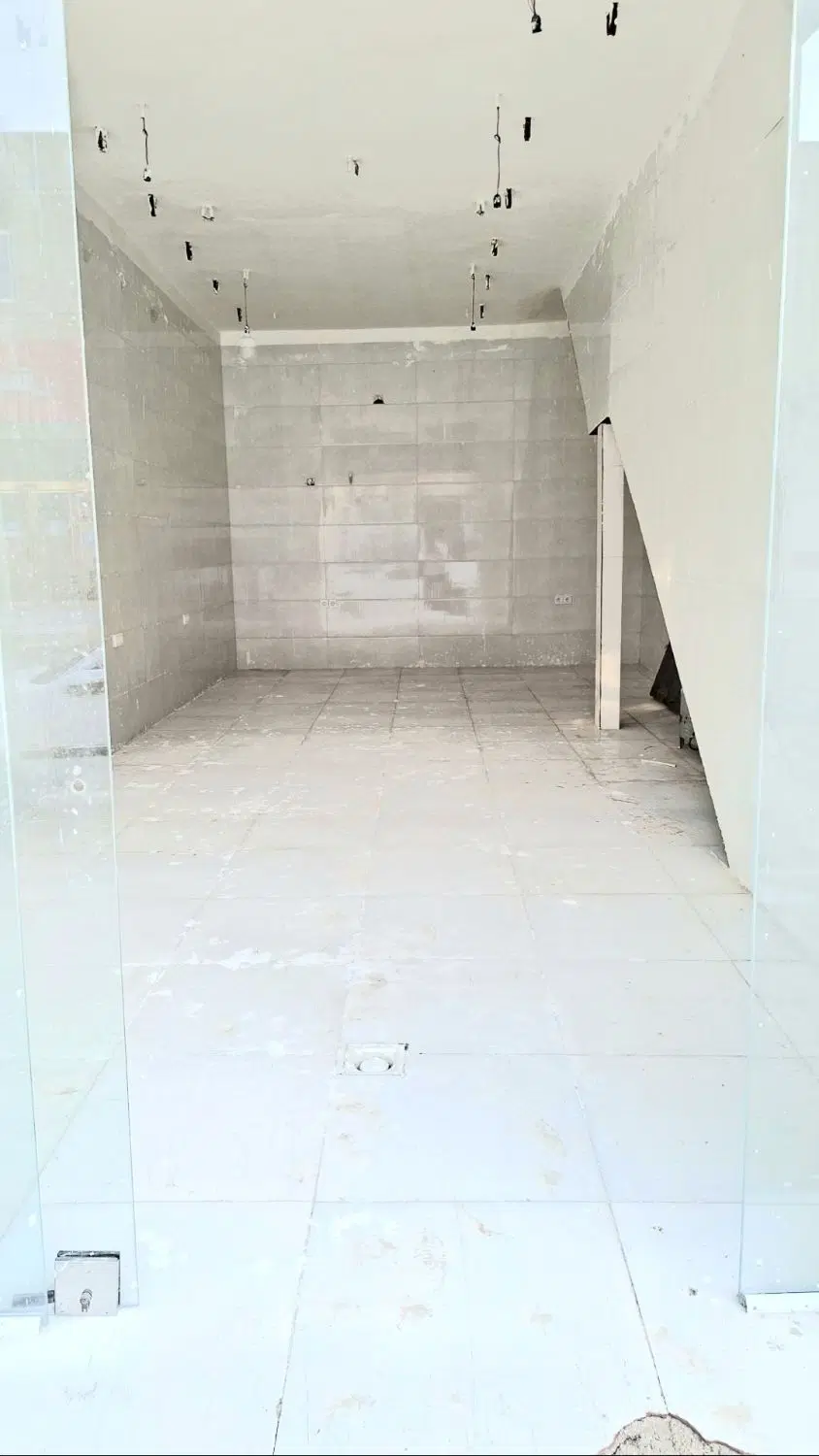 مغازه تجاری