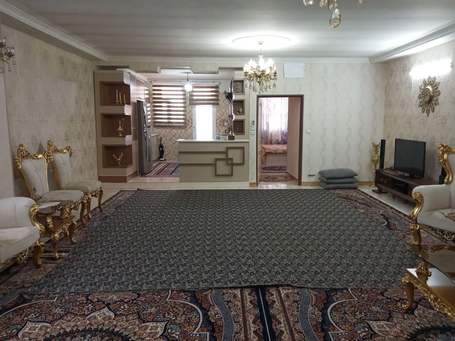 واحد 110متری تک واحدی پارکینگ دار