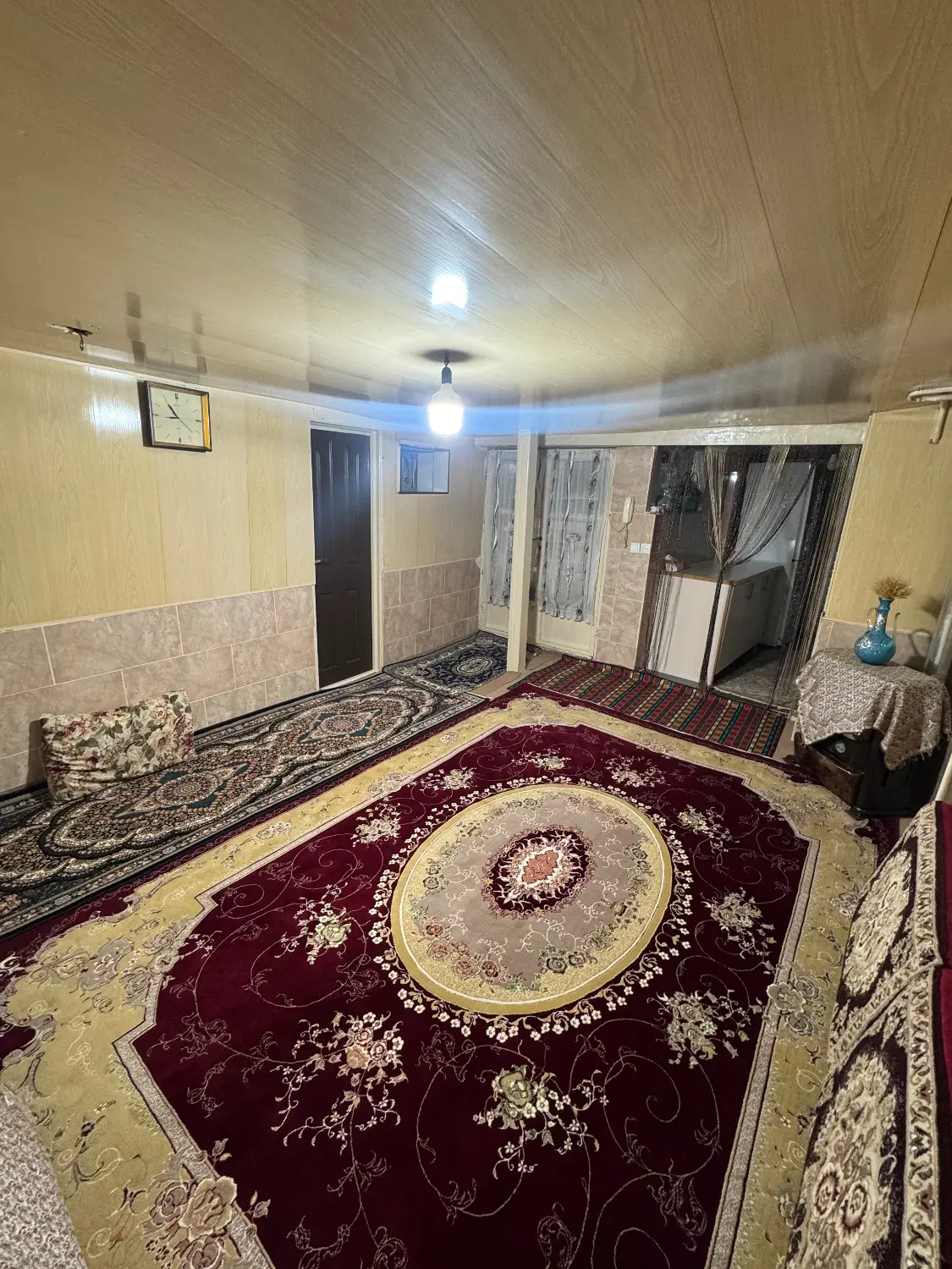 فروش خانه مسکونی  حیاط‌دار و دوبلکس