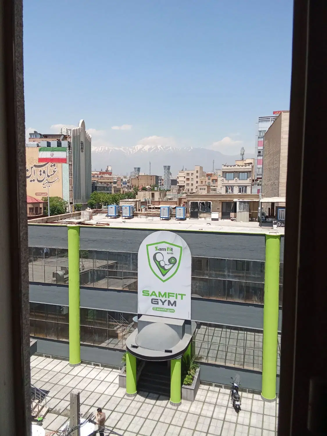 آپارتمان تکواحدی ۹۱ متری
