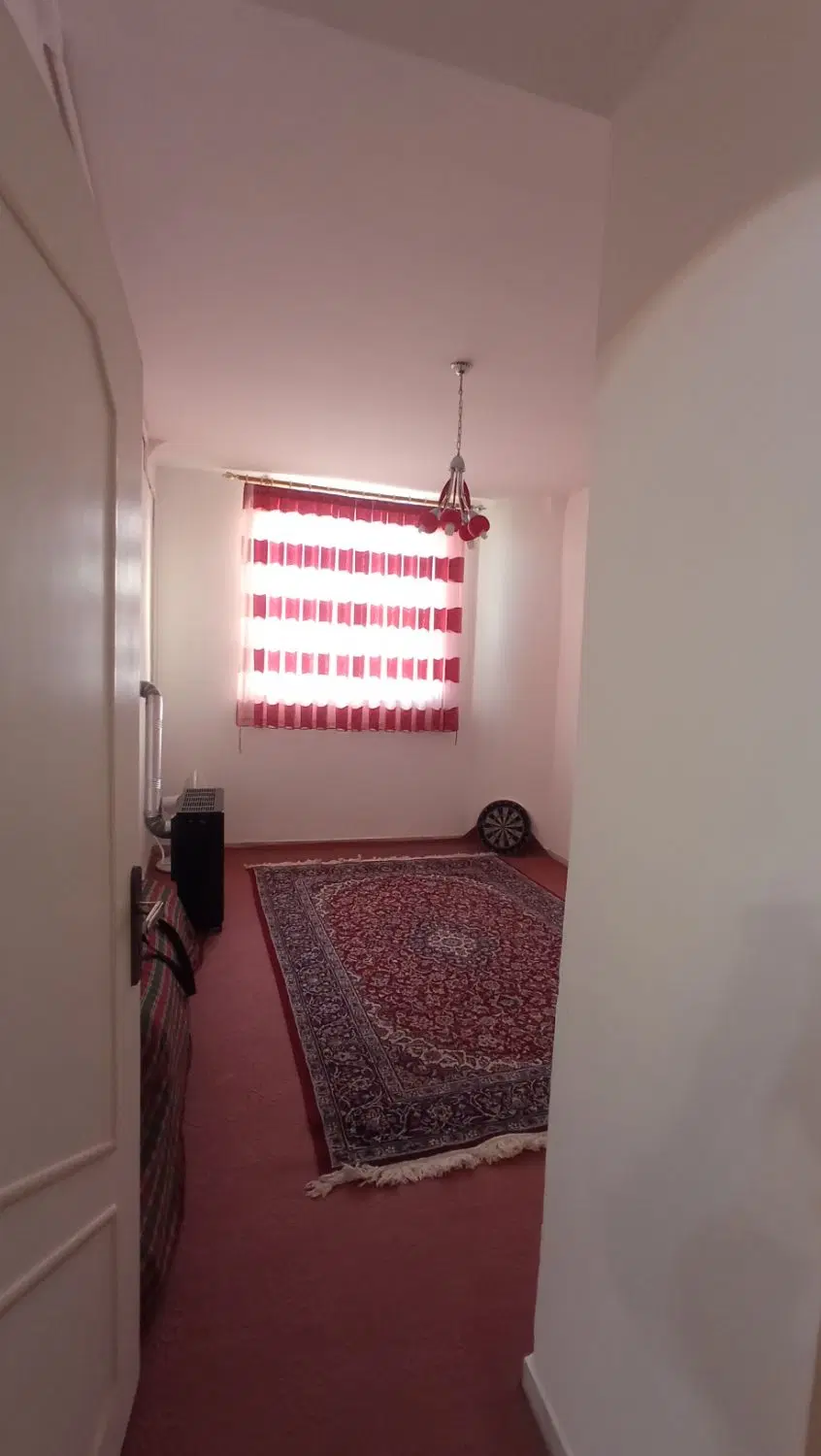 واحد 75 متری صدف