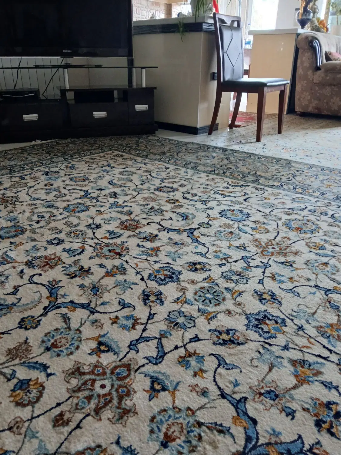 اجاره ی  سویت ومنزل