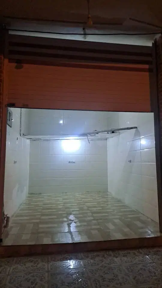 مغازه ساحلی
