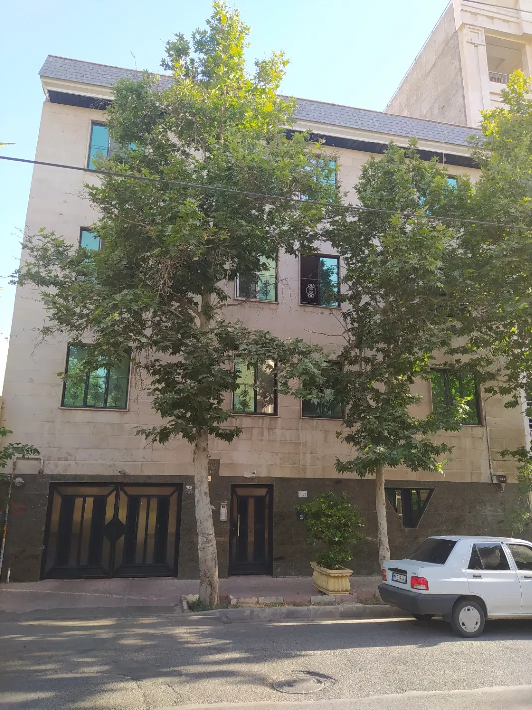 ۸۵ متر پارکینگ سندی_سند تکبرگ پرده خور سالن نورگیر