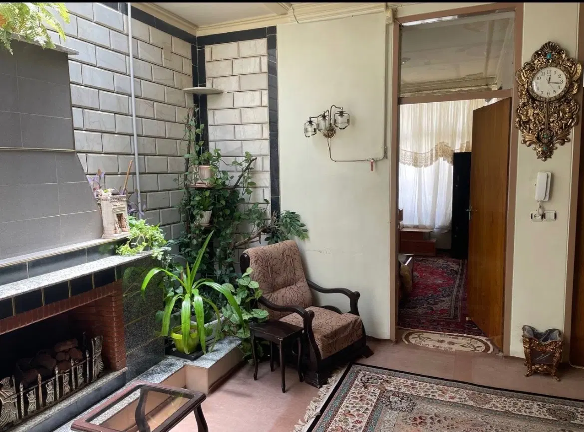 فروش خانه ویلایی ۲۲۵ متری شهرک امام ارشاد ۱