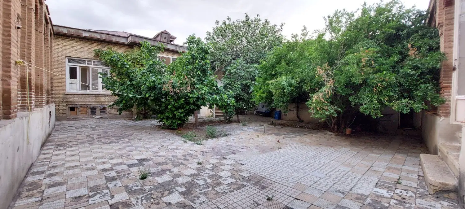 خانه قدیمی ۲۰۰ ساله