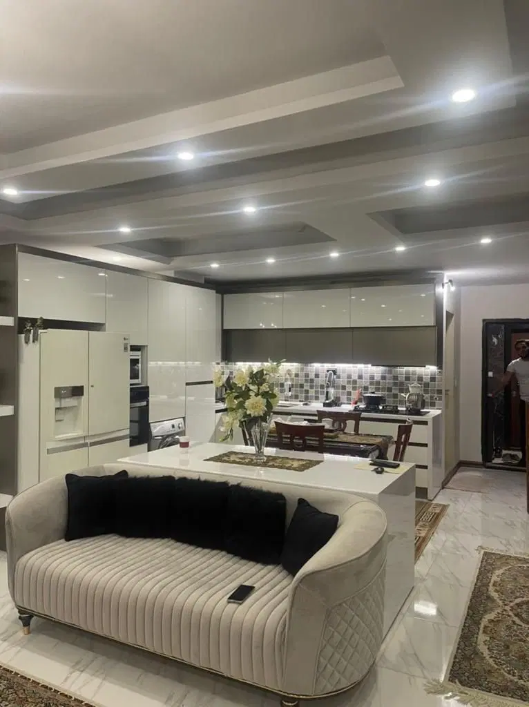 رهن و اجاره ساختمان ۱۴۰ متری