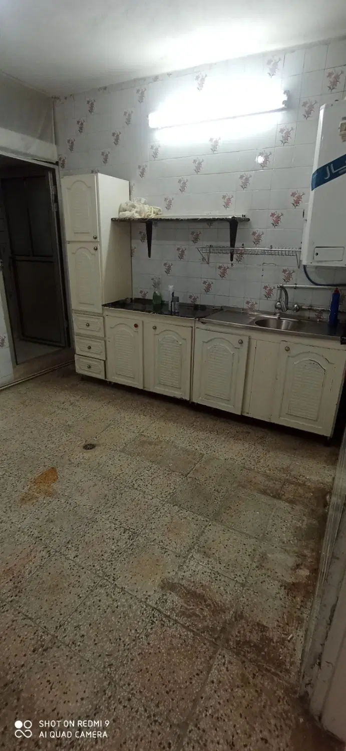 اجاره زیرزمین برای مسکونی یا آرایشگاه زنانه.