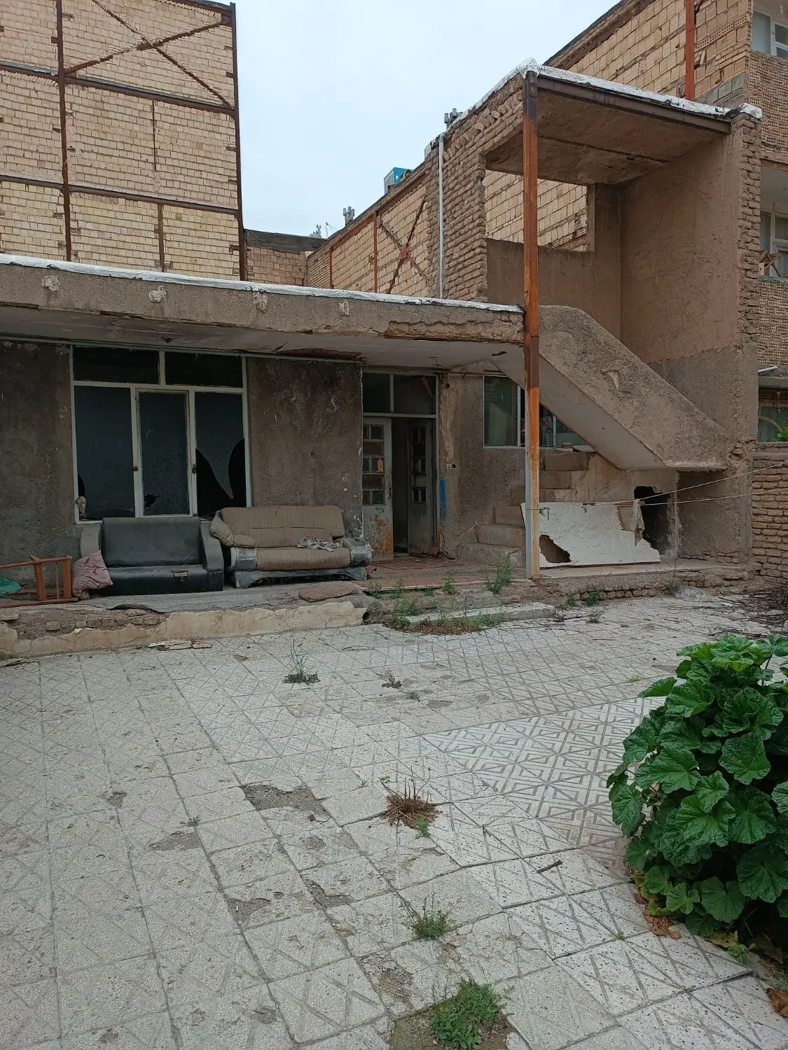 آپارتمان پیش فروش