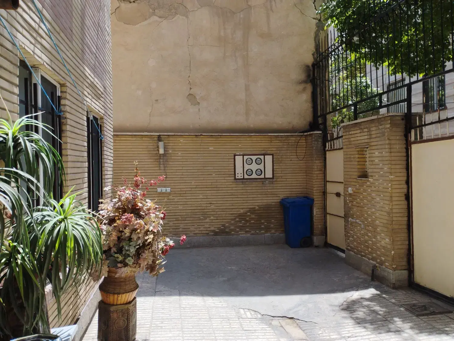 فروش آپارتمان ۵۲ متر ۲ خوابه همکف حیاط