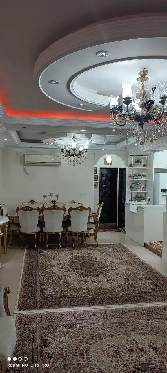 ۳طبقه۹۲متری یکجا پارکینگ اختصاصی