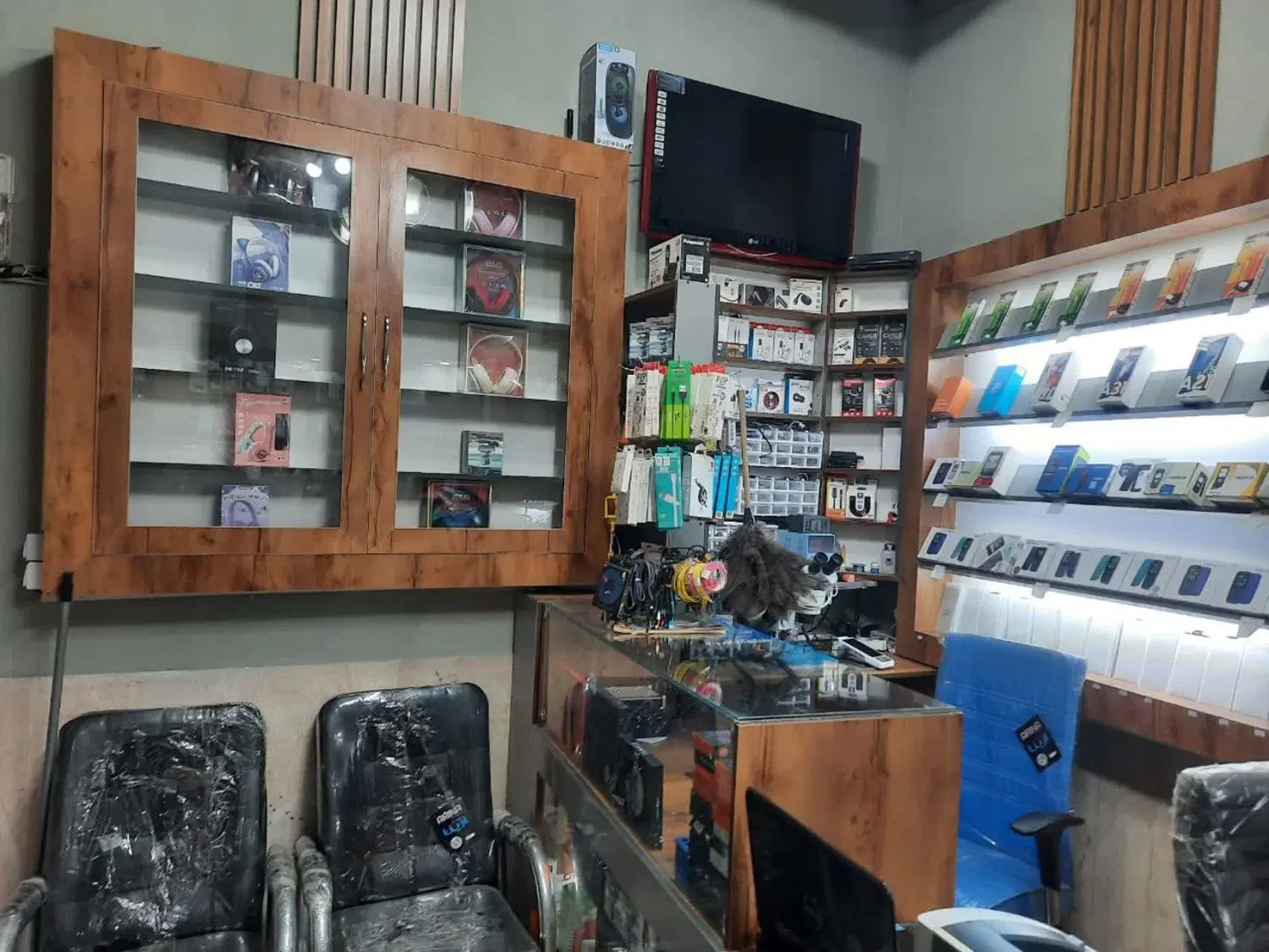 اجاره موبایل فروشی