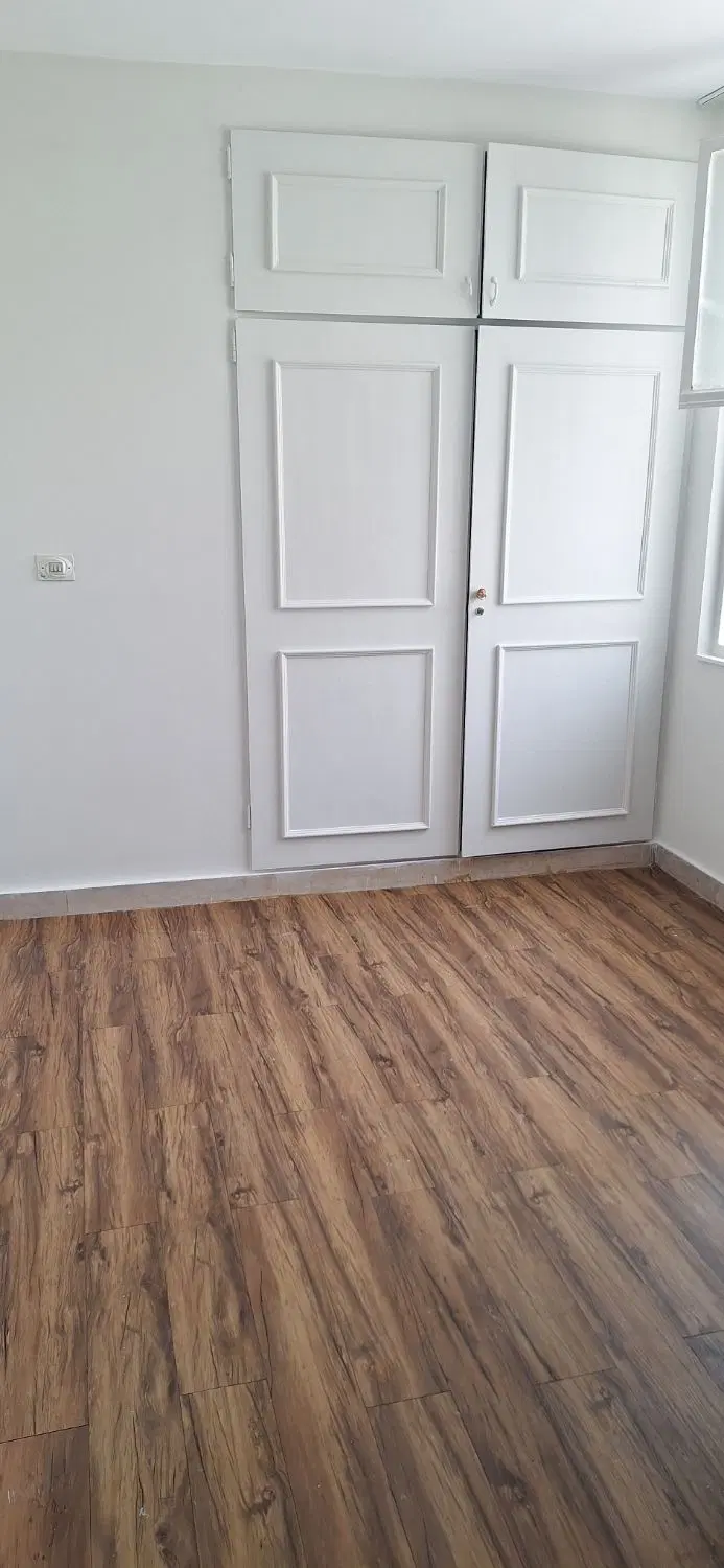 ویلایی بر بلوار گلها فاز۴مهرشهر موقعیت تجاری اداری