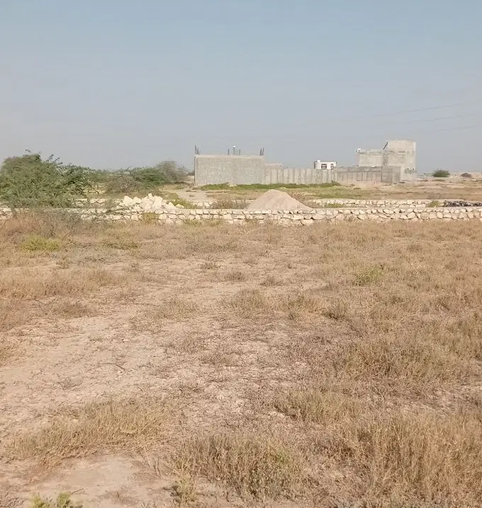 زمین پشت اداره برق کنار سپاه