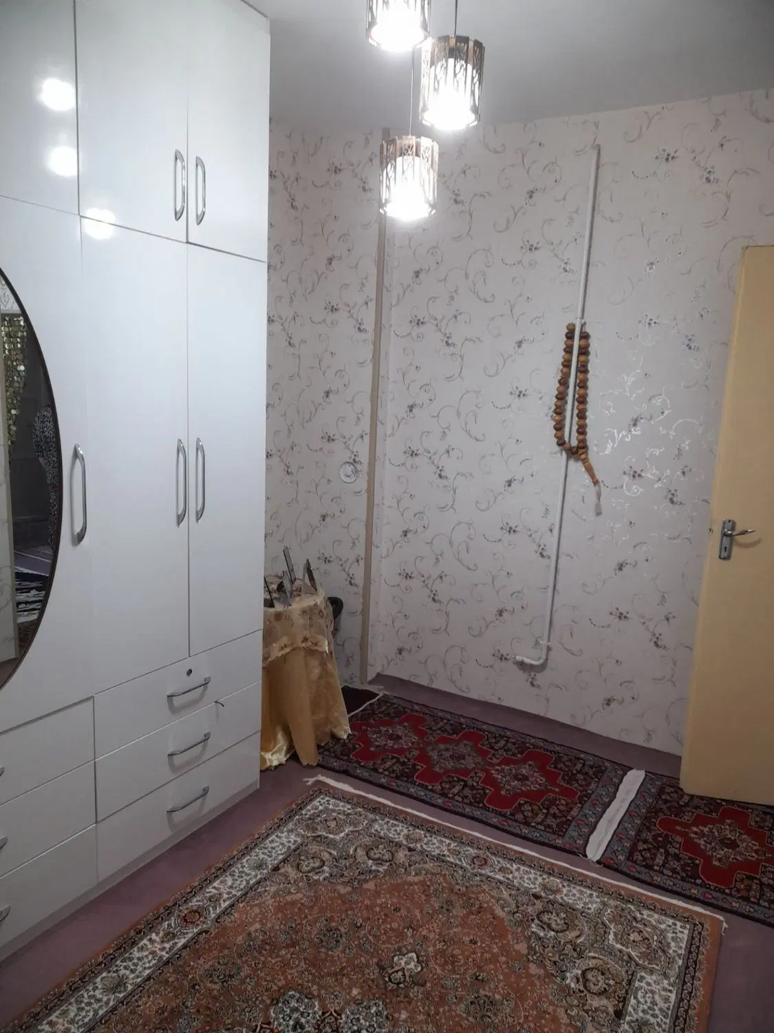 یک واحد۵۰ متری بهاران