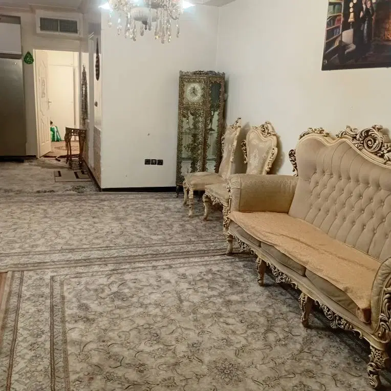 ۵۳متر طبقه دوم آسانسور دار دو واحدی