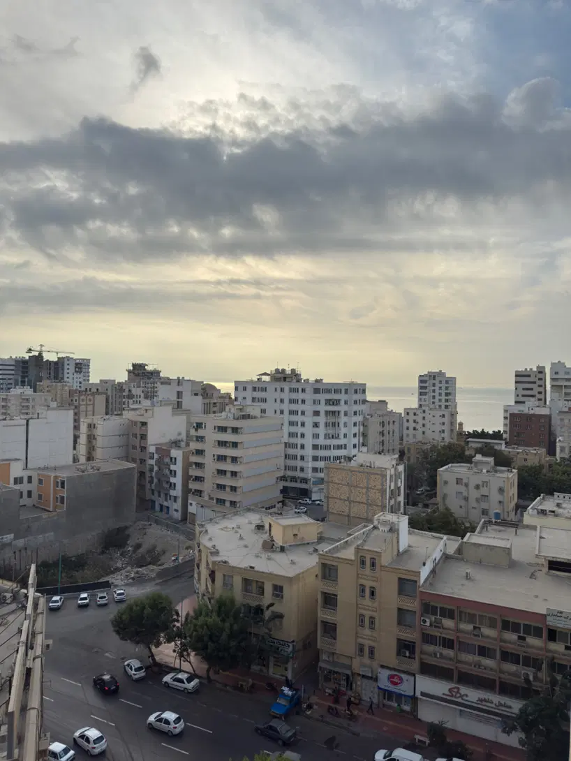 ۵۷ متری _ ۲خواب _ بهشت بندر