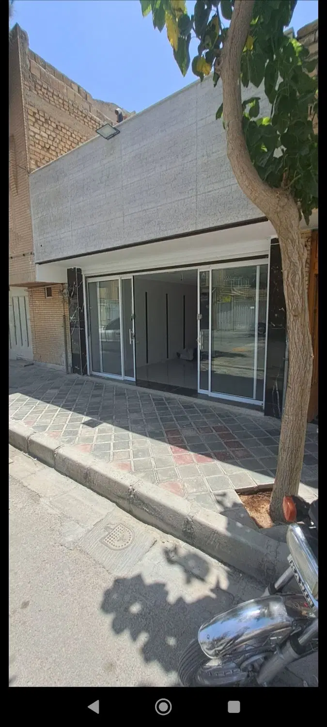 مغازه اجاره ای در ملک شهر