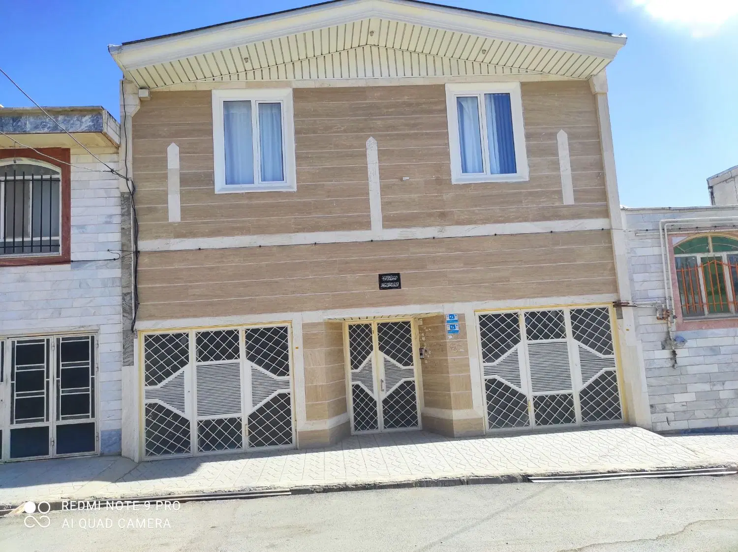 خانه دوطبقه ویلای جنوبی
