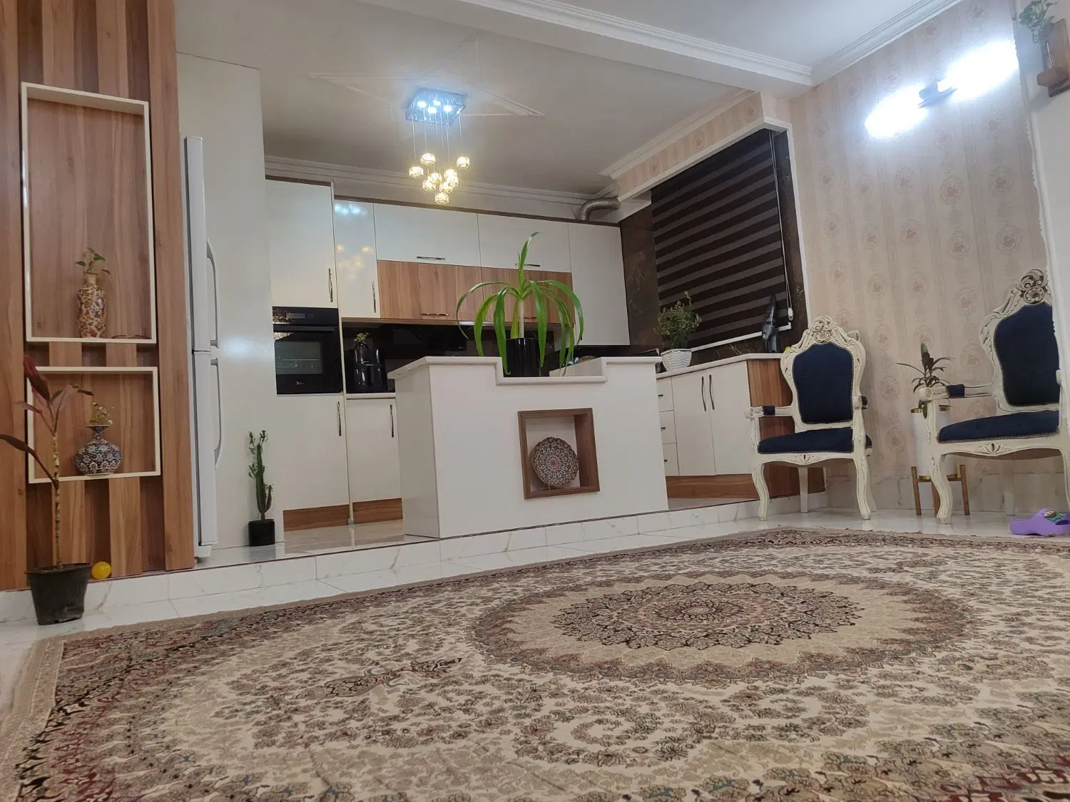 خانه دوطبقه، خیابان سعدی