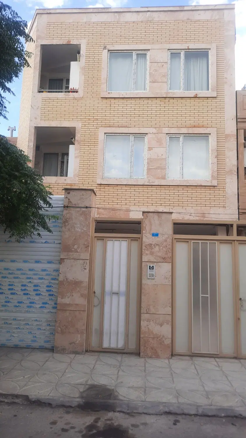 آپارتمان بزرگ مهر جنوبی (۴فایل )