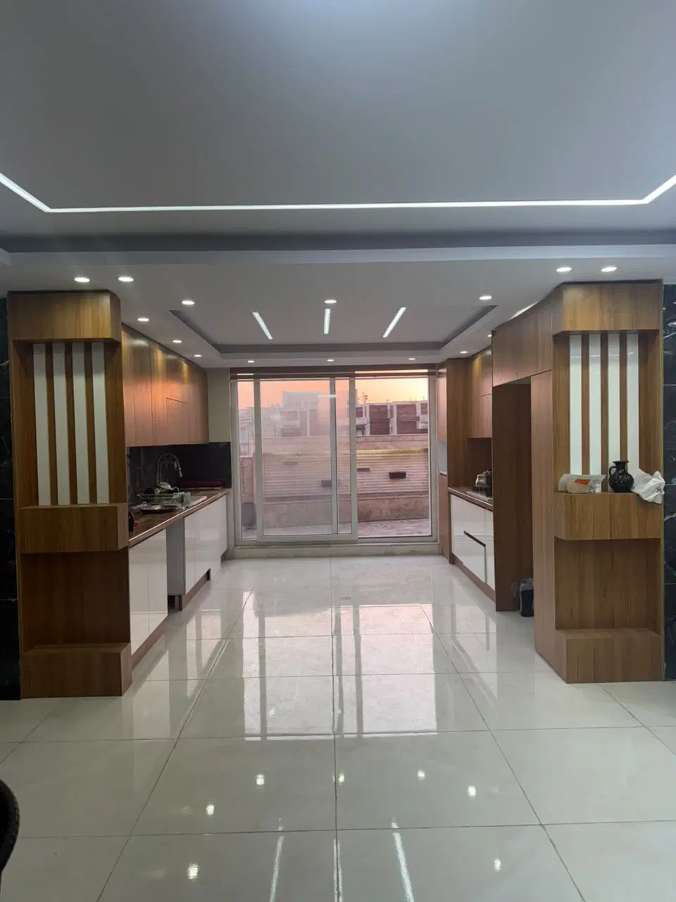 ۸۶متری سندار