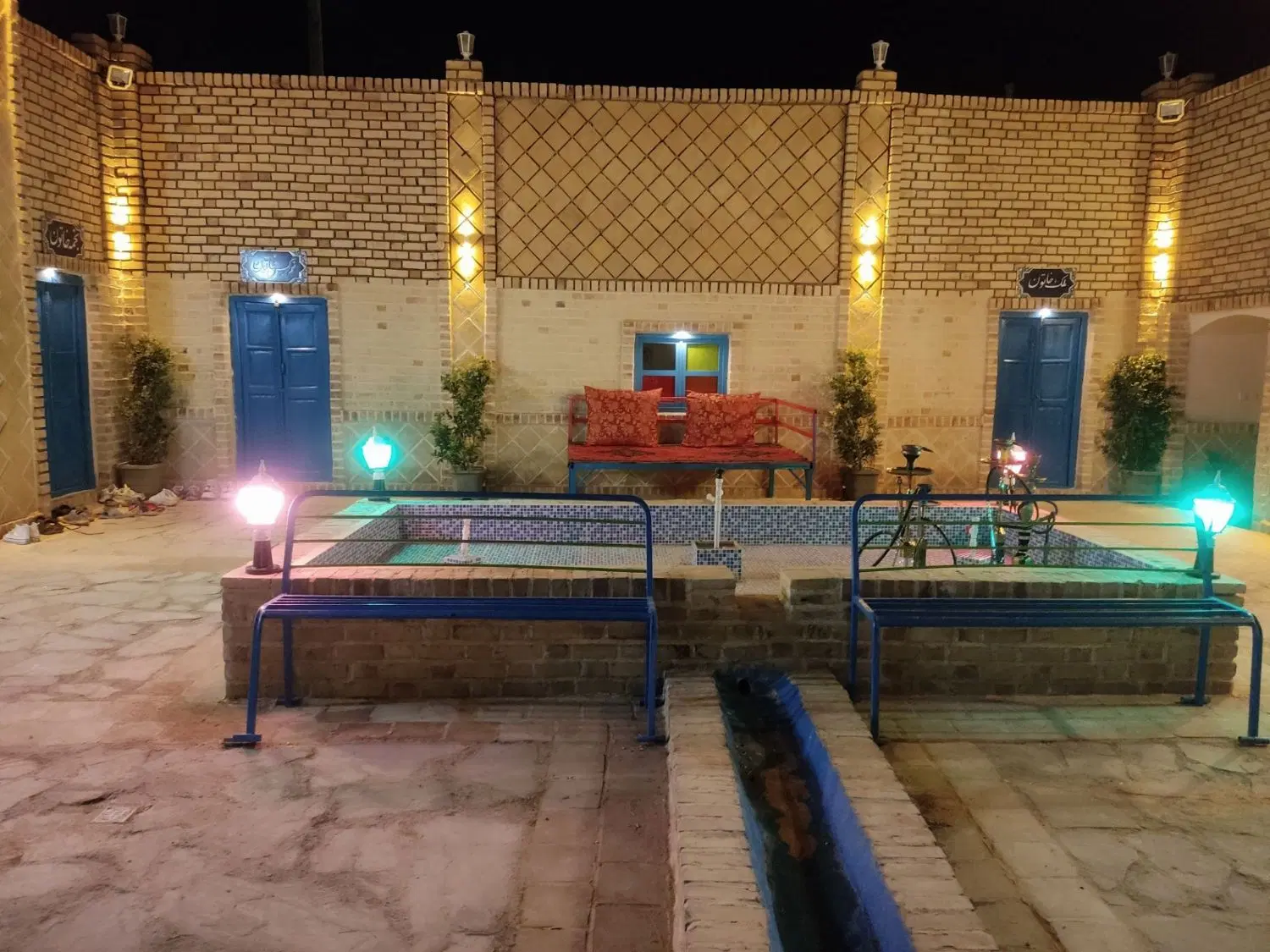 اقامتگاه بومگردی عمارت خاتون روستای کوشه سفلی