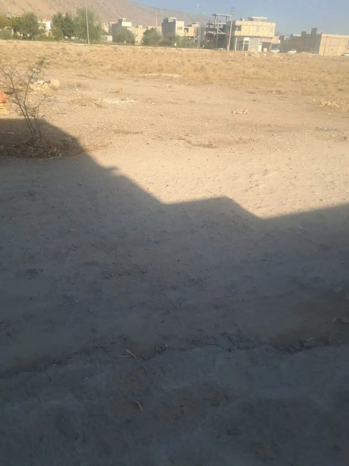 زمین مسکونی