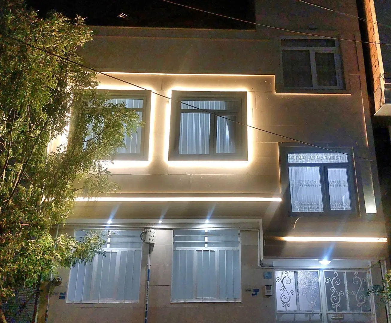 ویلایی دوطبقه