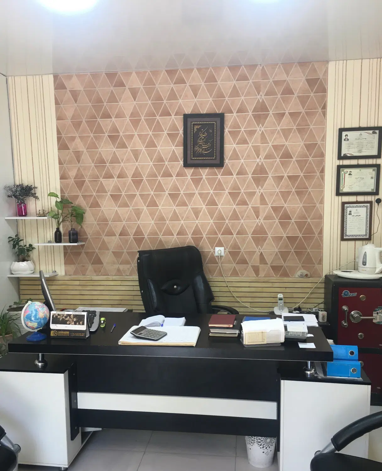 اپارتمان دو خوابه میراباد..املاک چابک
