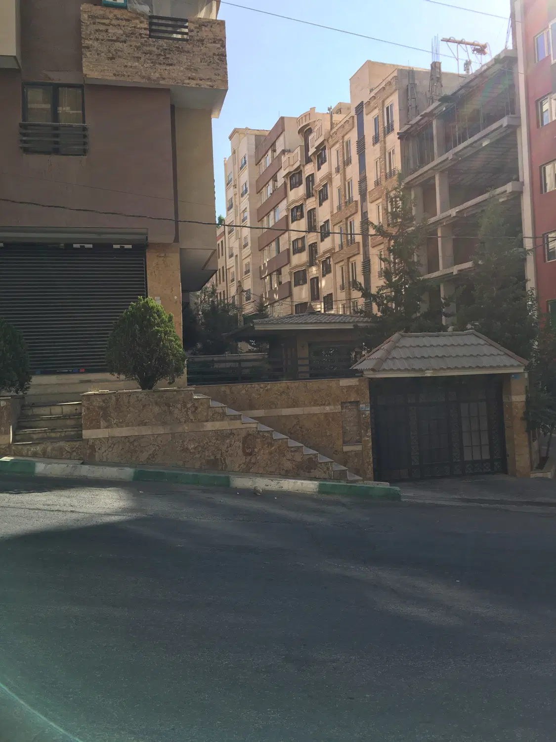 ۹۳ متر آپارتمان واقع در حسابی