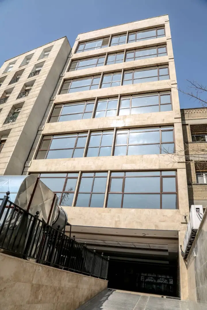 هتل(3ستاره)آماده   جهت فروش