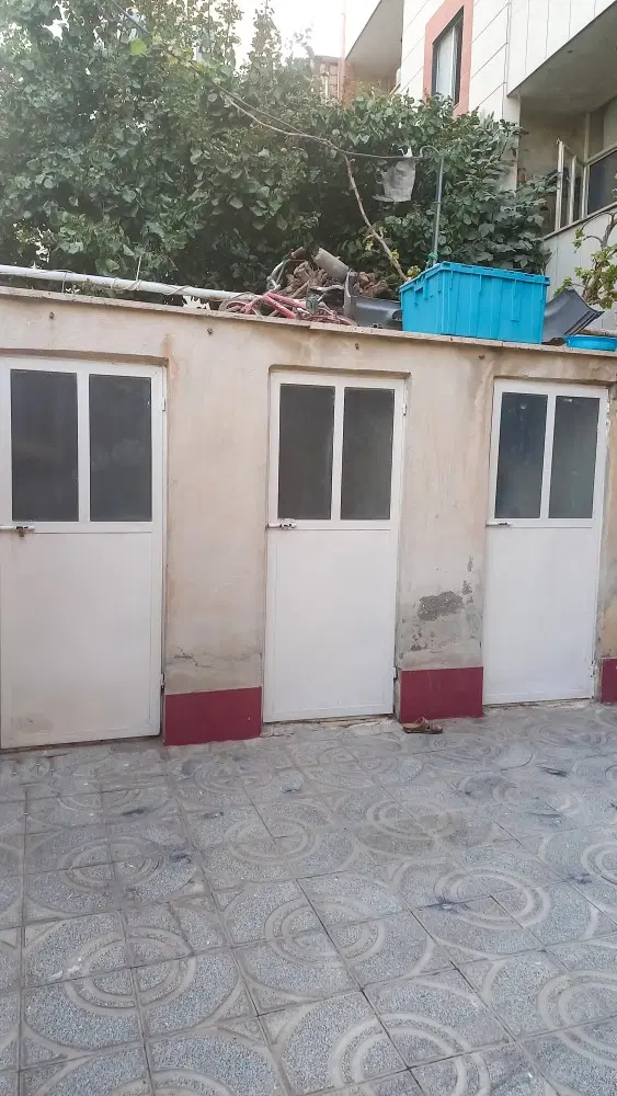 واحد ۷۰ متری فروشی