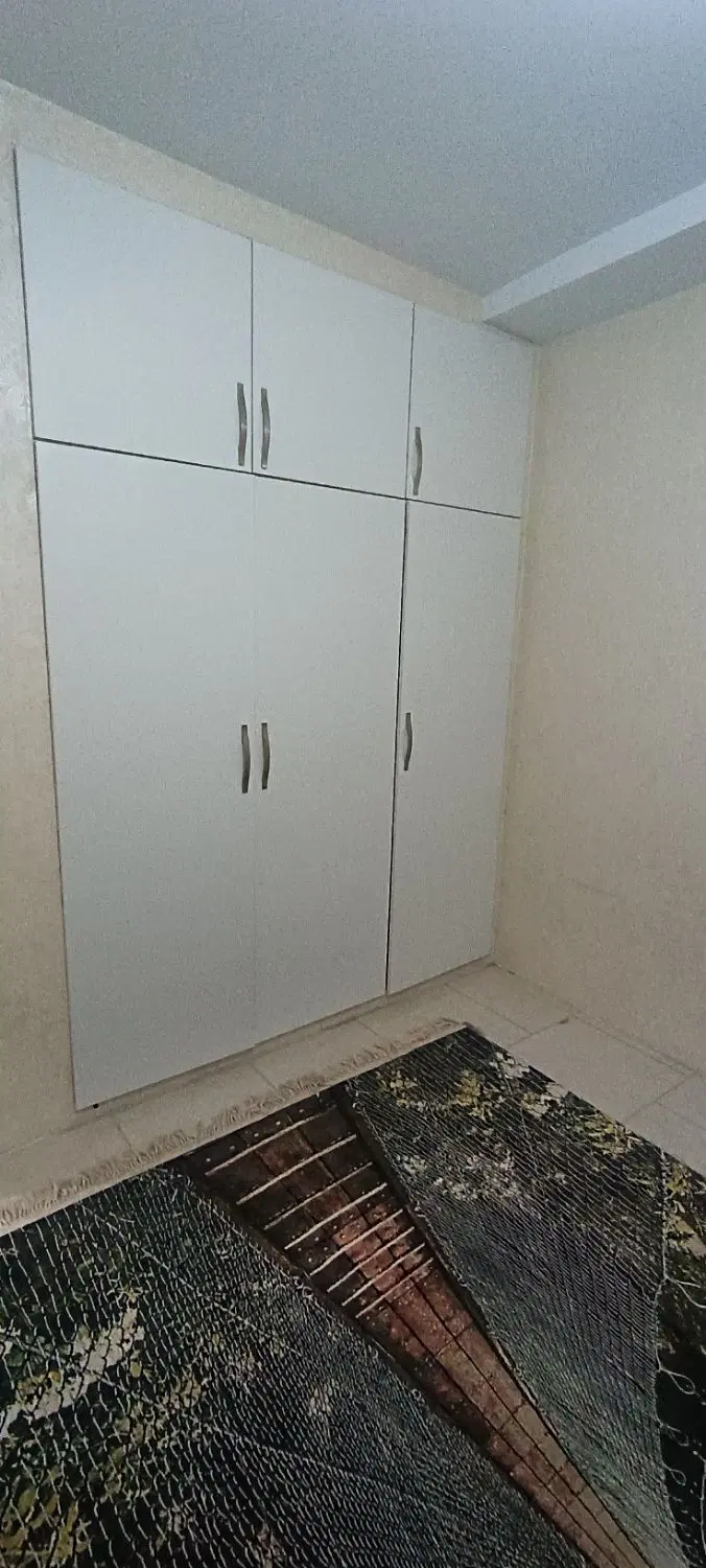 واحد 100متری پارکینگ دار رو به نما