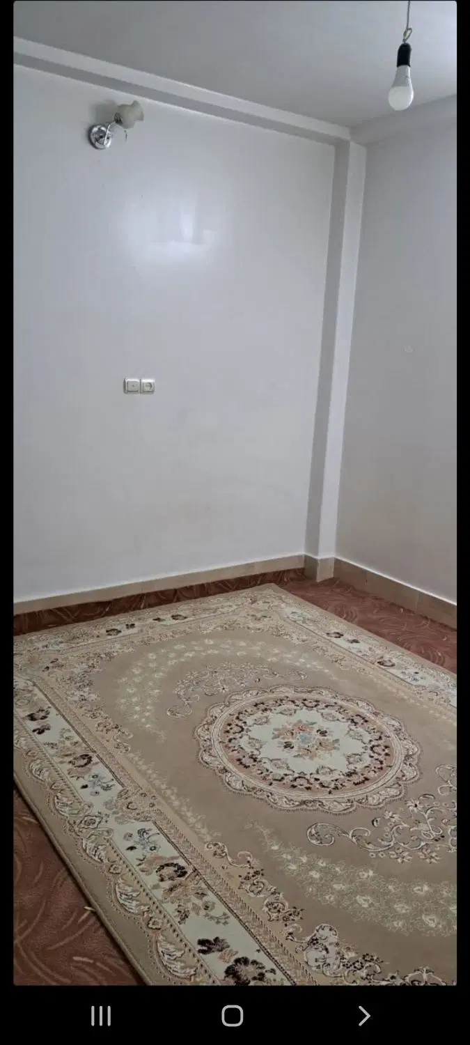 فاز۲گلشهر،واحدهمکف خیلی تمیزدوخواب