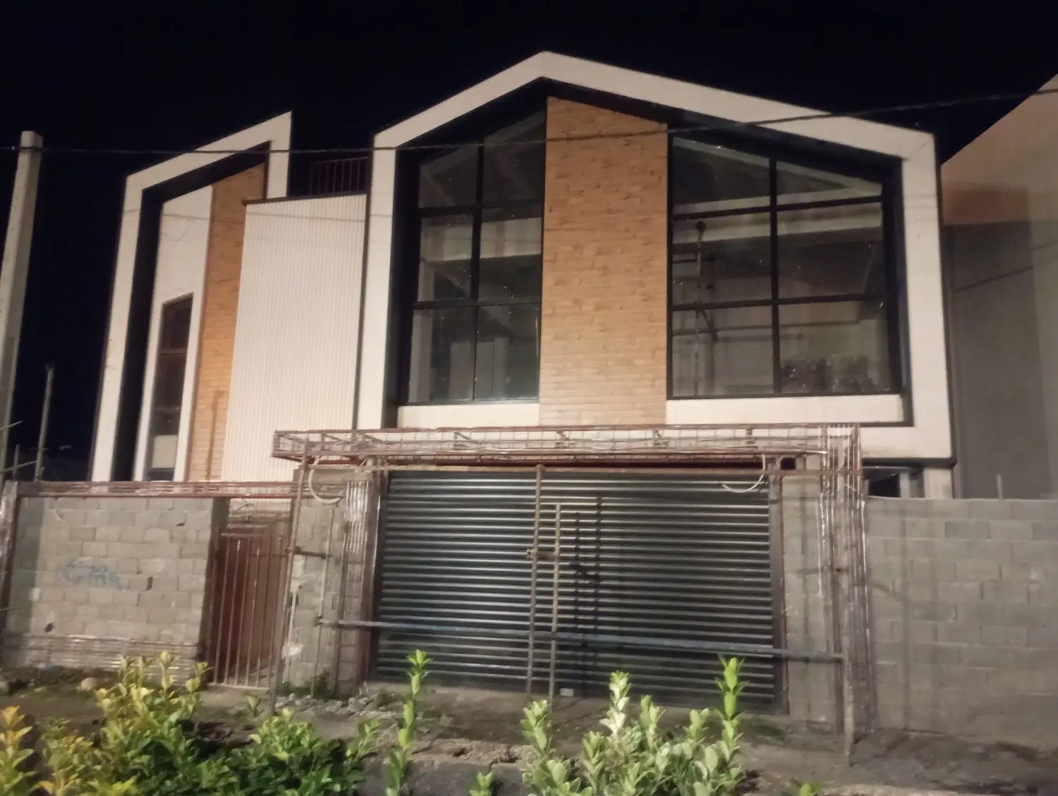 ویلایی ۲۵۰ متری تاپ لوکیشن سجاد