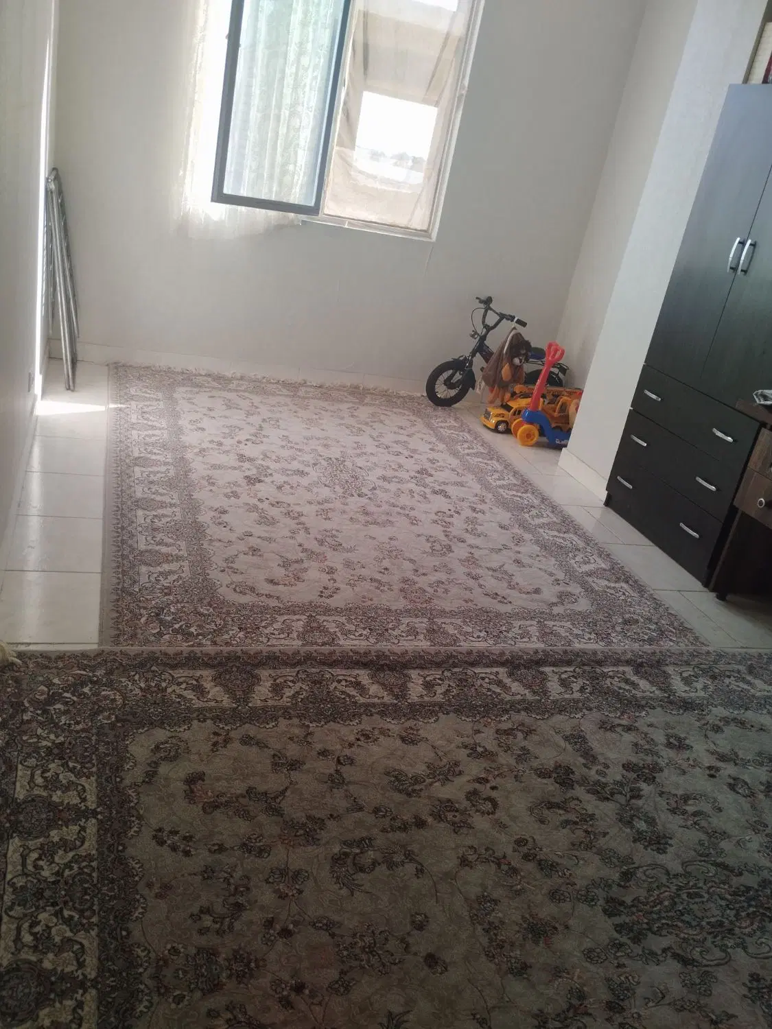 آپارتمان ۹۲ متری سند تک برگ