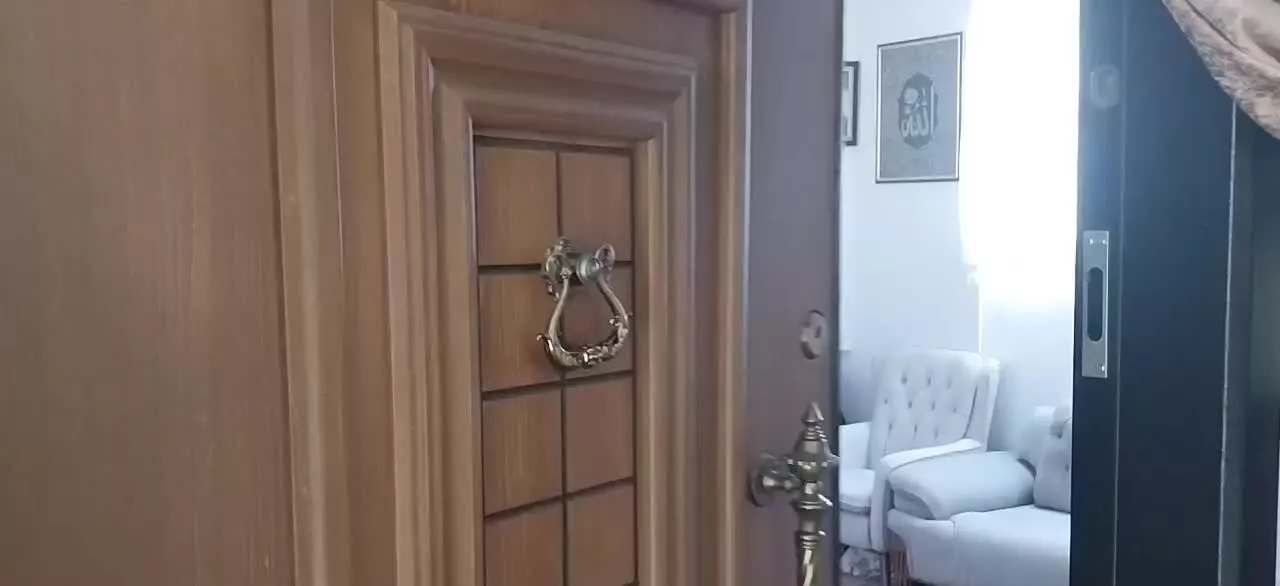 فروش آپارتمان_تک واحدی _ نزدیک میدان مرکزی
