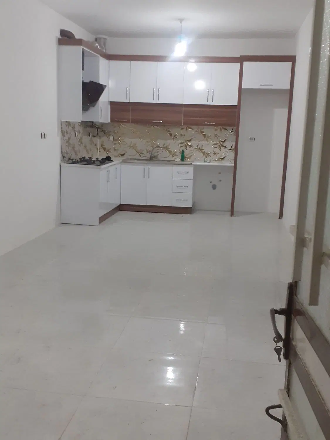 فروش‌خانه‌‌ویلایی‌در‌استقلال