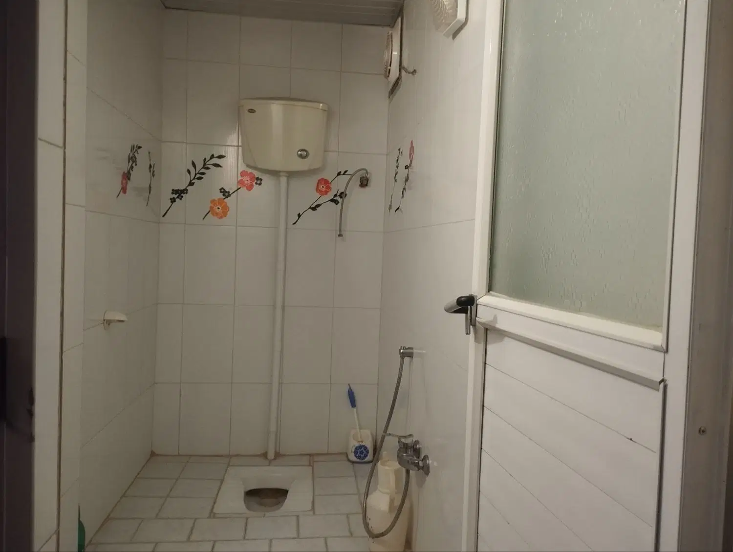 مجتمع کارخونه بلوک ۱۳ طبقه ۲ ۲۸۰ رهن کامل