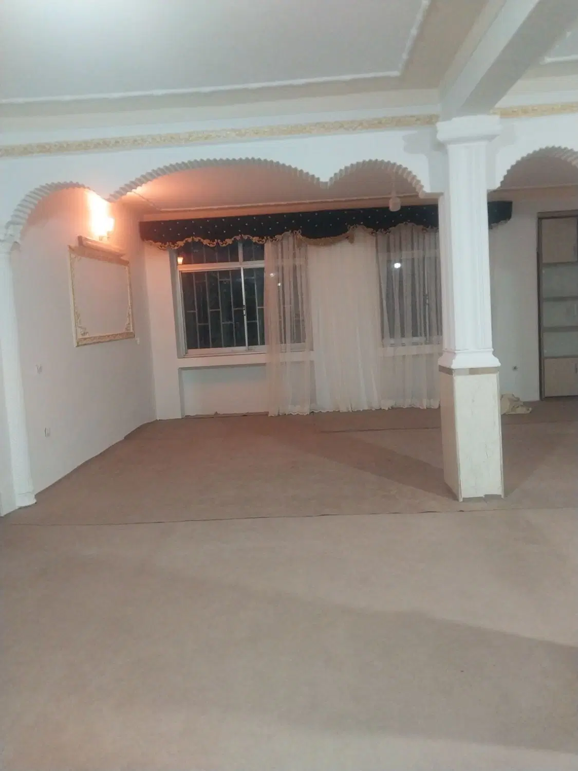 دربست   ۲۰۰متری درمصطفی زاده