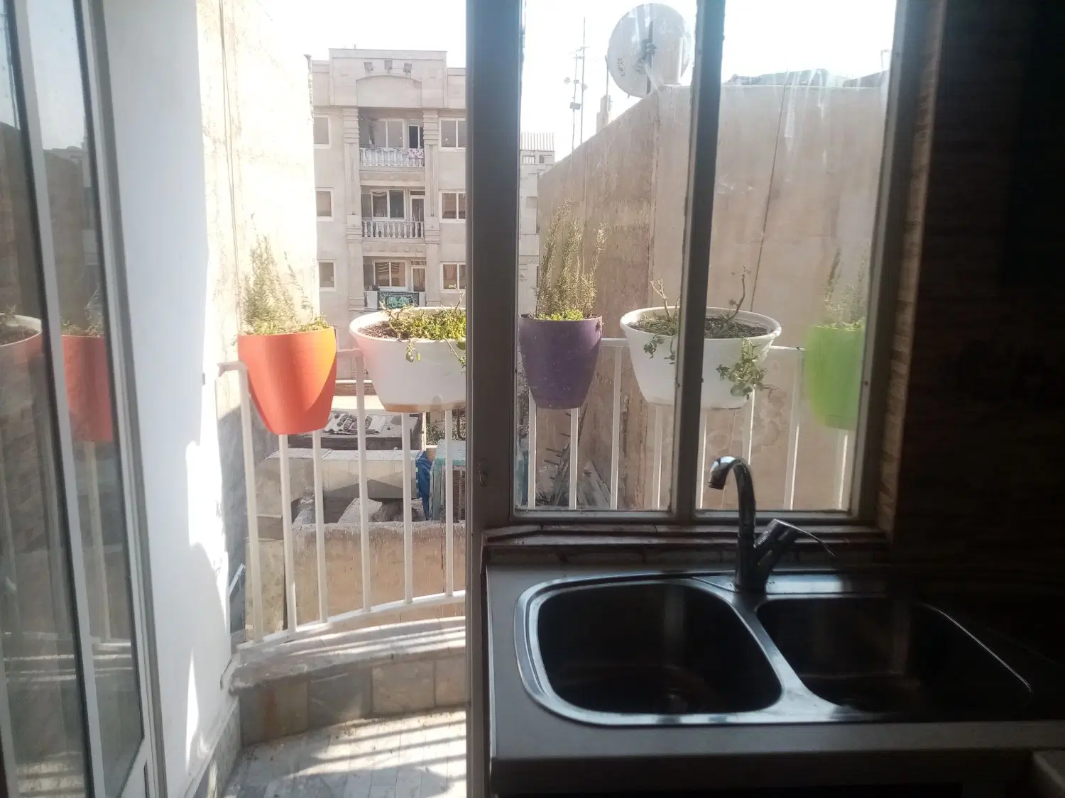 فروش آپارتمان 57متری غرب بلوار پروین