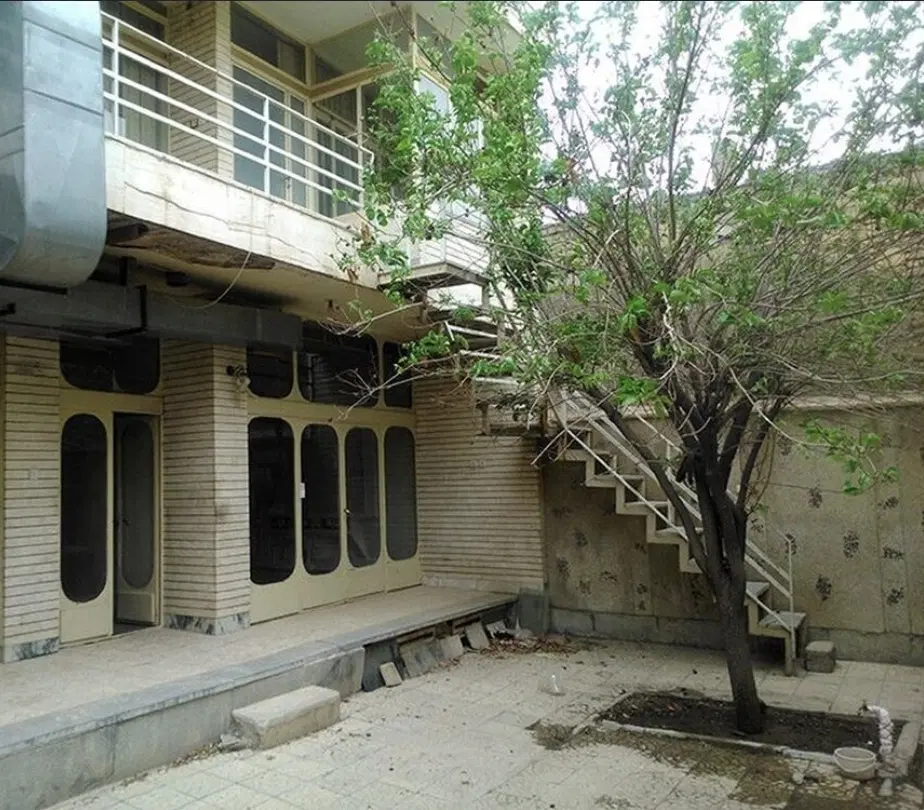 خانه کلنگی