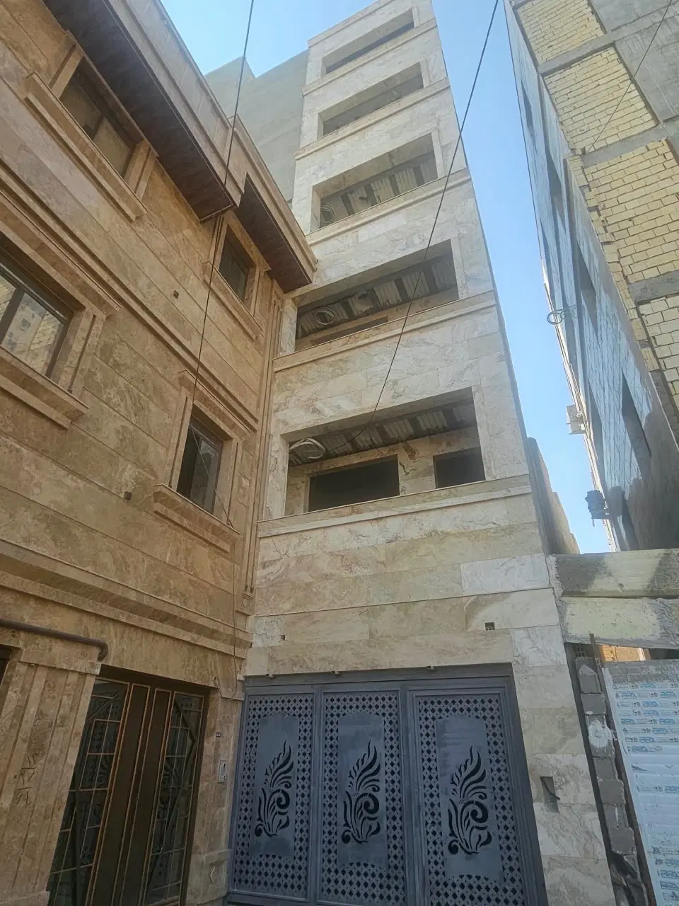 واحد ۱۰۰ متری کوچه ۲ طلاییه شرقی