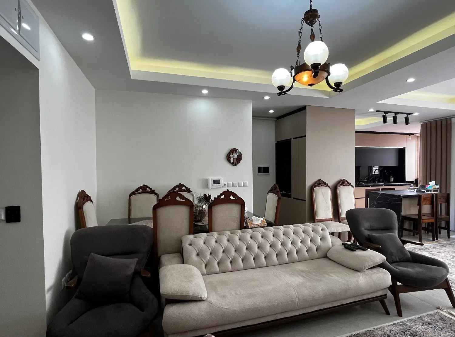 ۱۰۱ متری شهرک عارف بهارستان خیابان صدیق