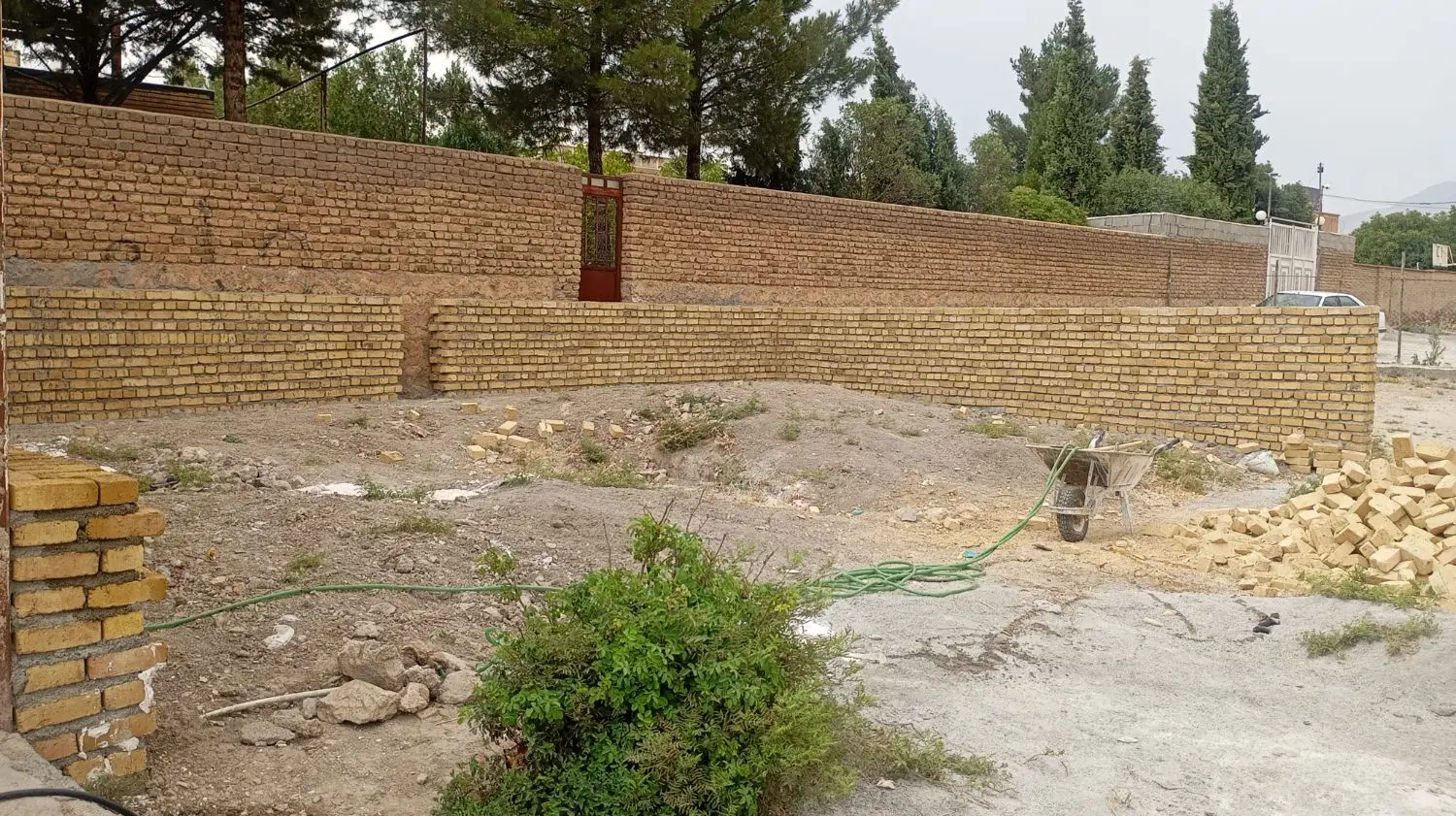 ۱۰۰متر زمین تجاری مسکونی بهترین موقعیت مکانی روستا