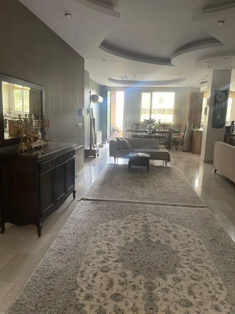 رهن و اجاره آپارتمان ۲۵۰ متری