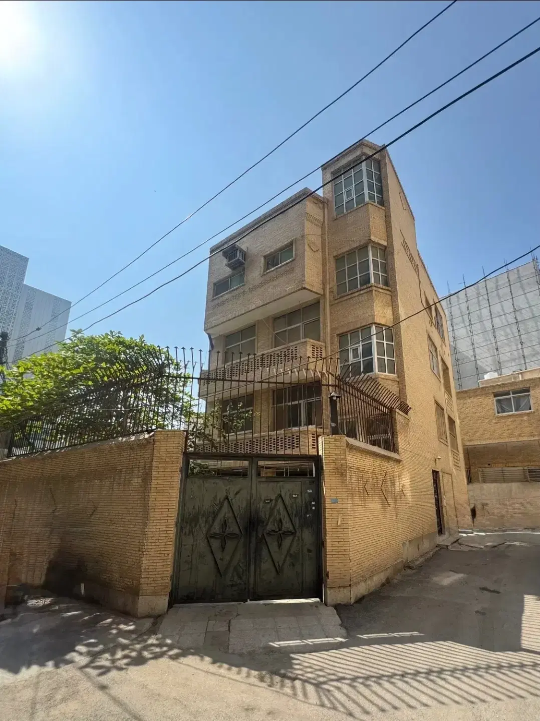 فروش واحد ۱۱۳ متری ویلایی