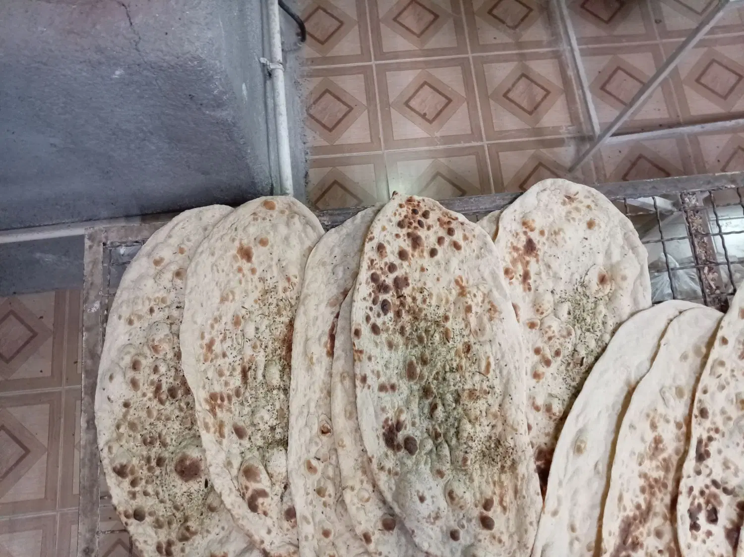 فروش ملک نانوایی با همه امکانات