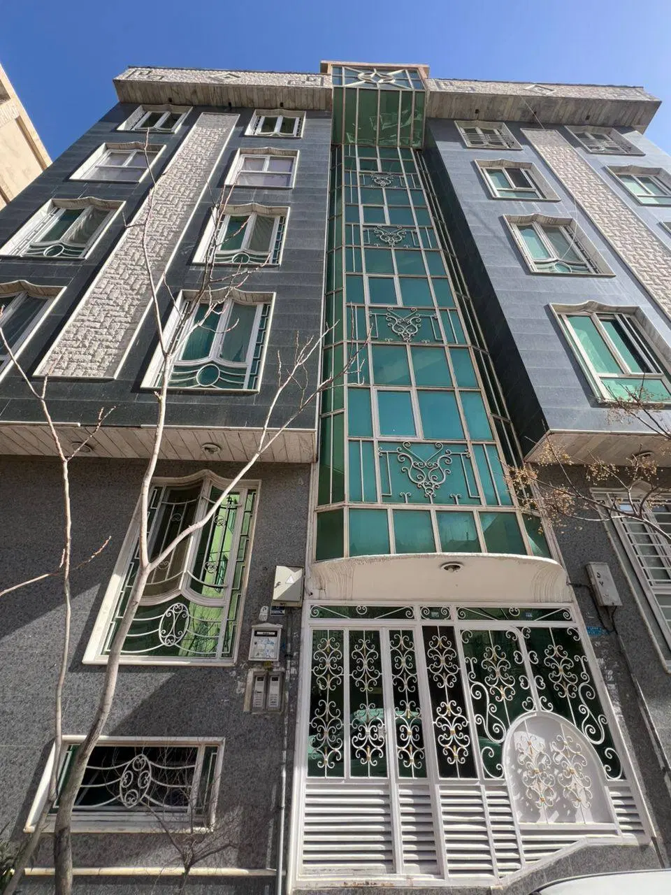 70متر 2خواب فول امکانات زیرقیمت شهران